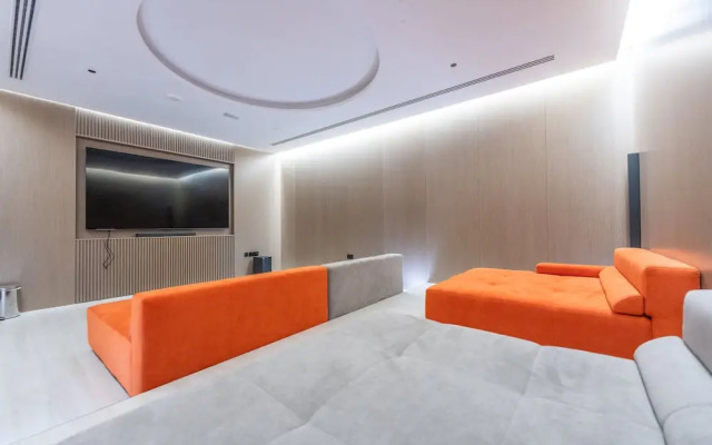 Sleek Studio in Jumeirah Village Triangle