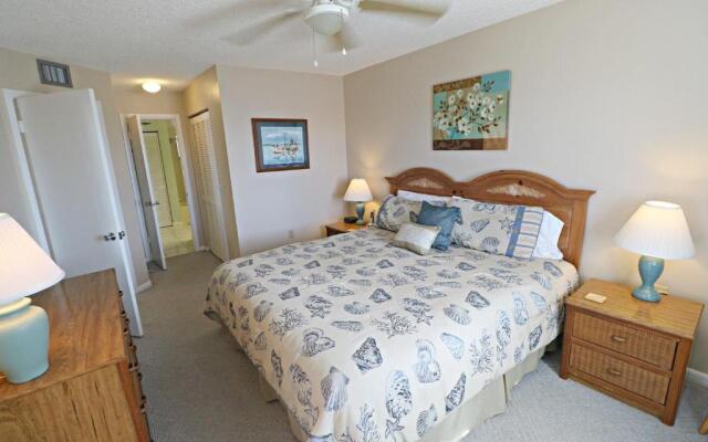 Ocean Village Club N21