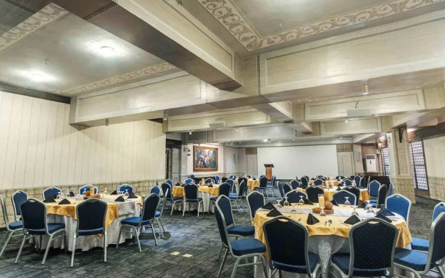 Cebu Quincentennial Hotel
