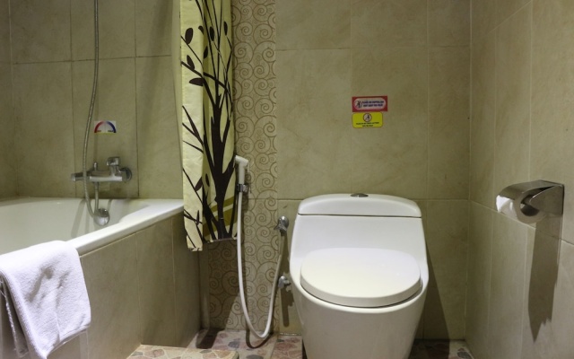 Zamzam Hotel And Convention Batu Powered By Archipelago – Bathroom – Batu