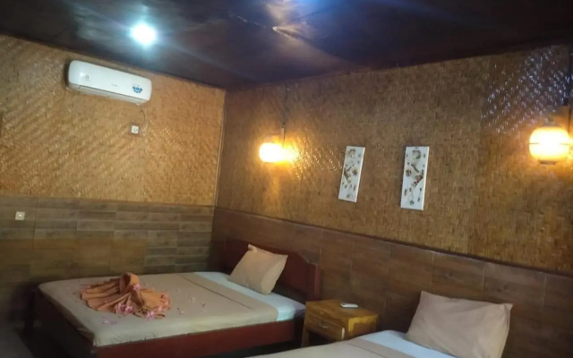 Dua Nina 2 Guesthouse – Guest Rooms – Gili Trawangan