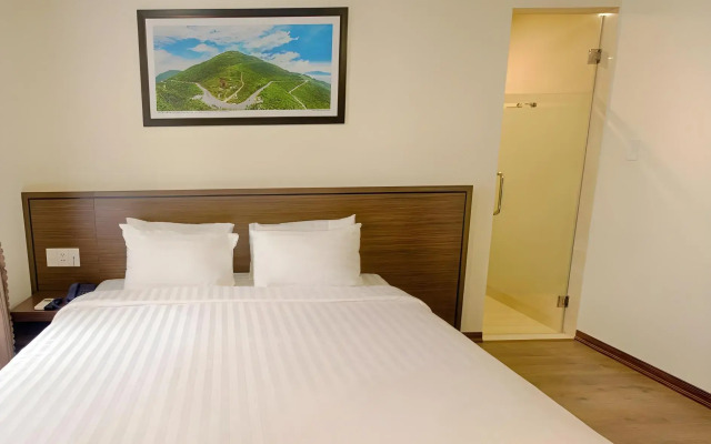 Central Hotel & Spa