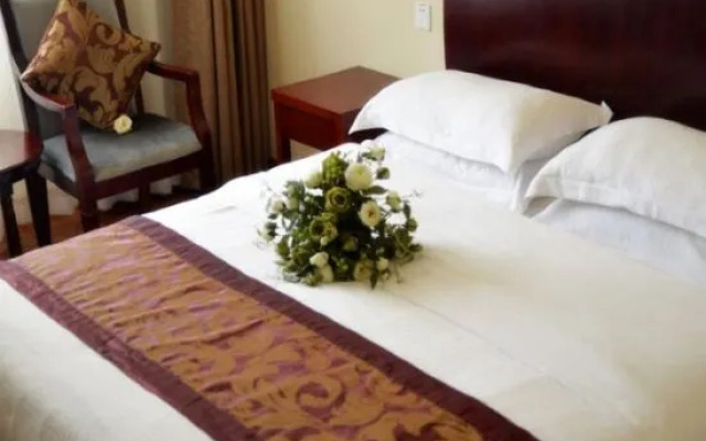GreenTree Inn