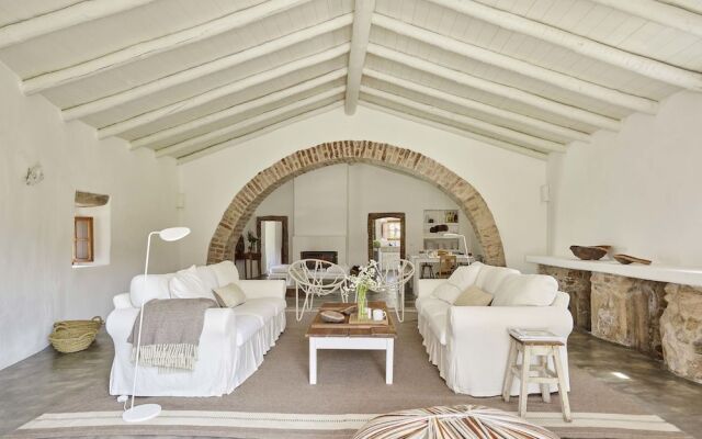 Casas Caiadas Boutique Home