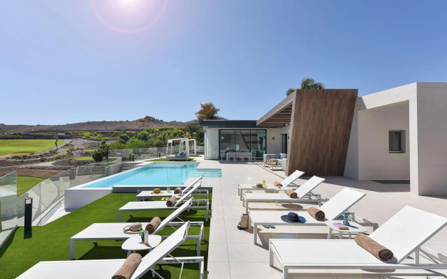 Sunset Villa