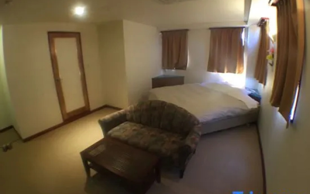 Family Inn Koriyama Inter Tomita