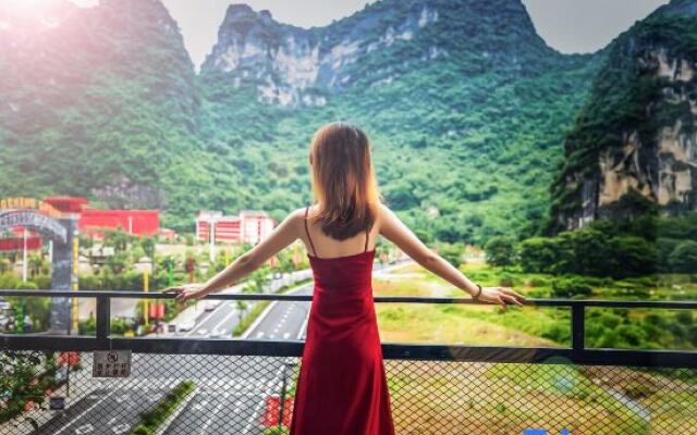 Yangshuo Xitian Yueshan Hotel (Eternal Love)