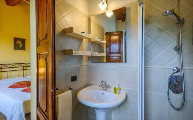 Villa Emilianna 12 2 by Marche Holiday Villas