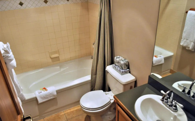 Arapahoe Lodge 1 Bed 2 Bath Aljd