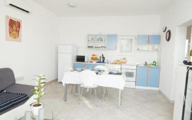Holiday Home Gandalj_2