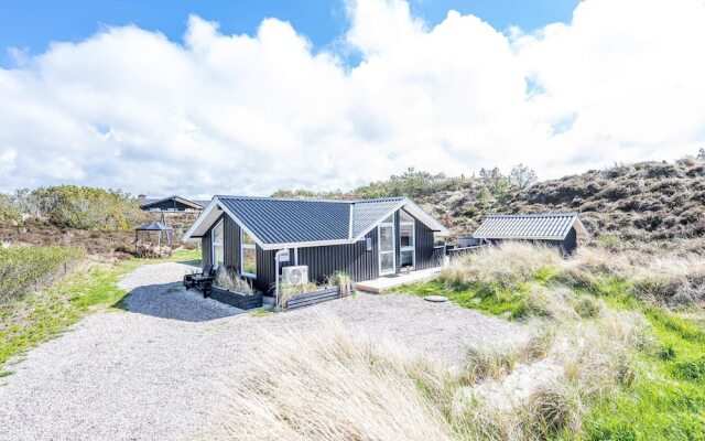 6 Person Holiday Home in Henne