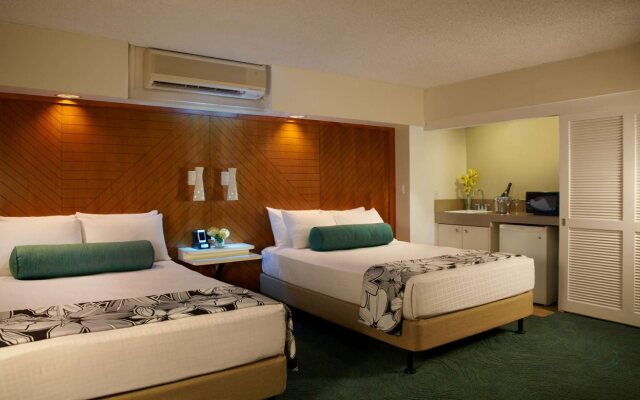 Oasis Hotel Waikiki