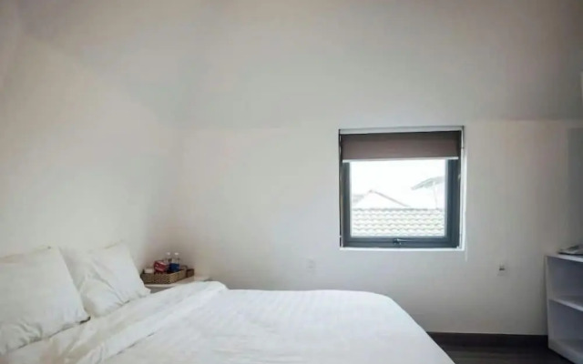 Minh Cương Hotel