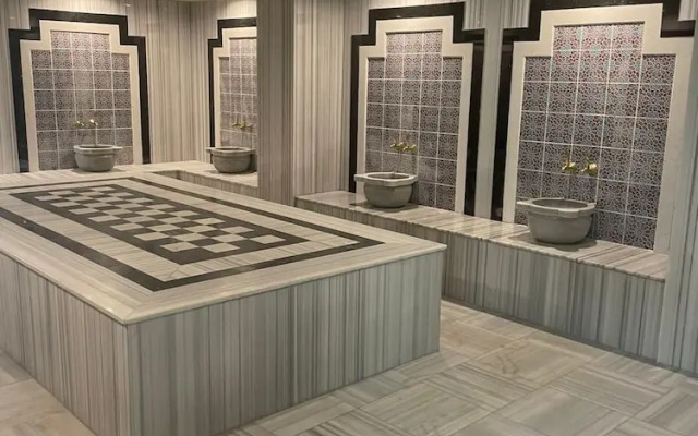 Heaven Hills Complex