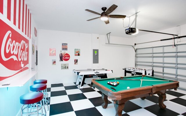 9 Bdrm Champions Gate Villa