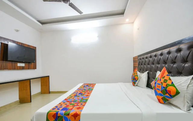 Fabhotel Glorify