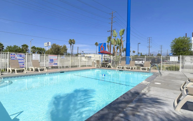 Motel 6 San Bernardino, CA - South