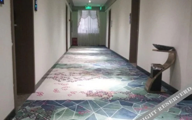 Tiange Theme Hotel (Jianzhong Branch)