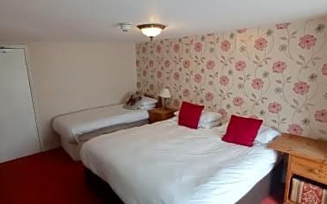Kings Arms Hotel