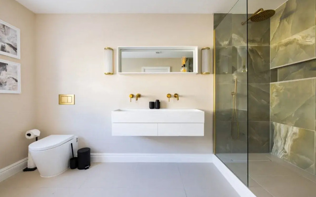 The Greenwich Hideaway - Glamorous 4bdr House With Garden