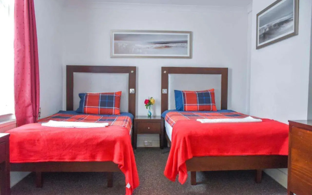 Gatwick Castle B&B