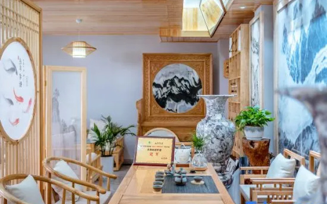 Dali Slow Life·Beyond the Garden