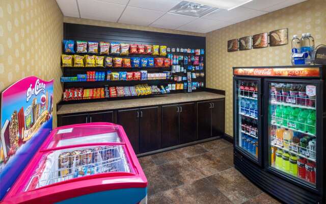 La Quinta Inn & Suites by Wyndham Warner Robins - Robins AFB