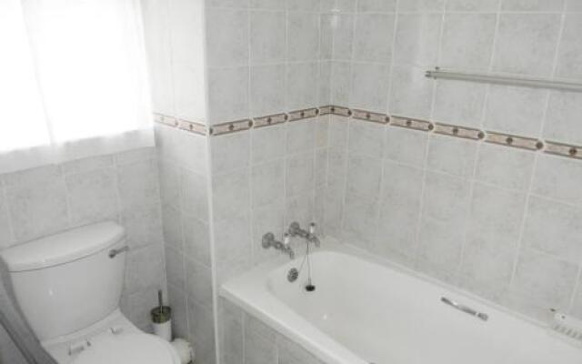 Dumela Margate Flat No 14