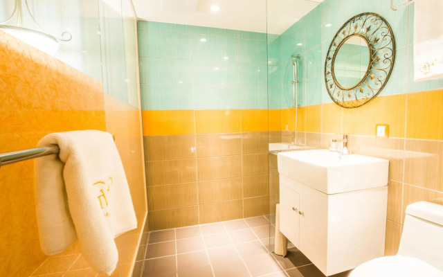 Walker Hotel Ximen
