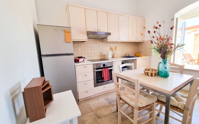 Village Charm Pool Apartment at Skarinou