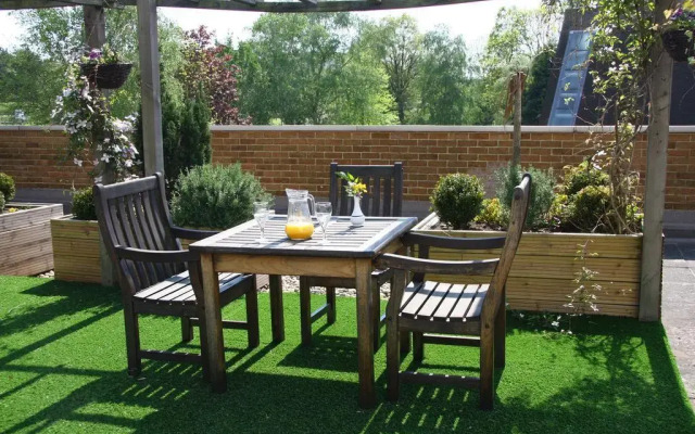 Grange Bracknell Hotel