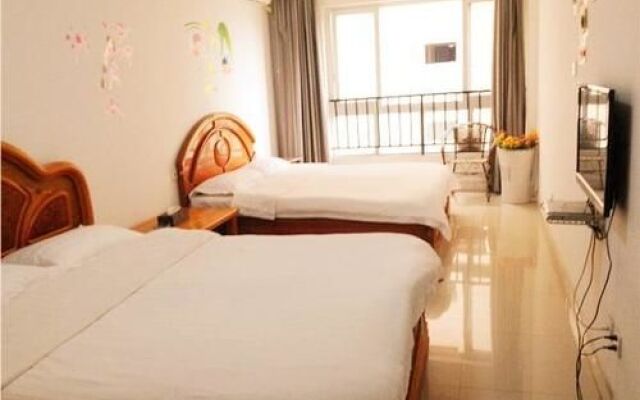 Chongqing Yelaixiang Hotel