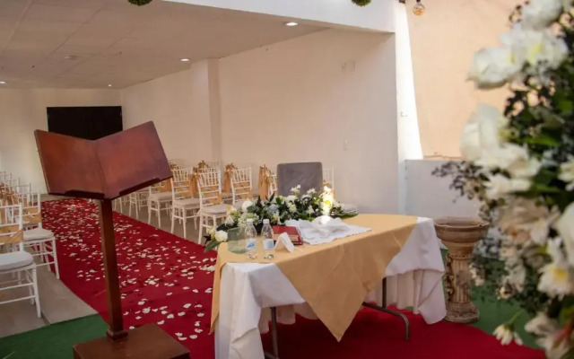 Hotel Aqueronte