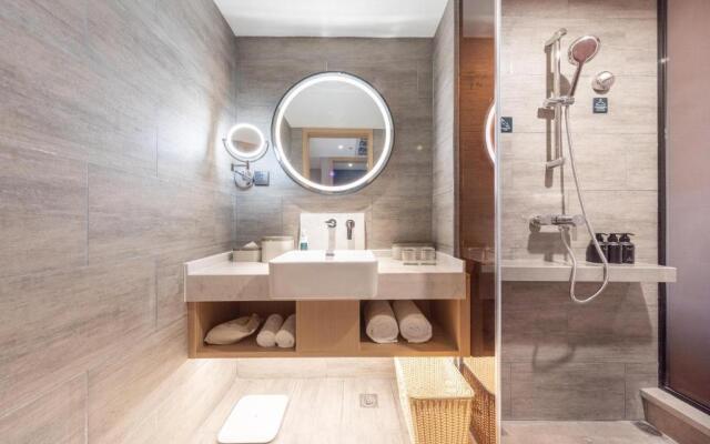 Atour Hotel Wuyue Plaza Anqing