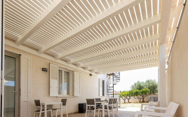 Detached villa with air conditioning