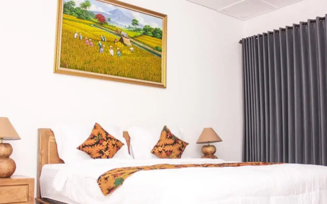 Santi HomeStay