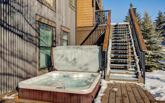 Fairway Village 2570