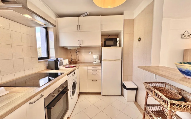 Vilamoura Central 11 With Pool by Homing