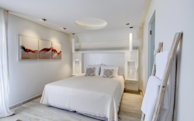 Kouros Art Hotel - Adults Only
