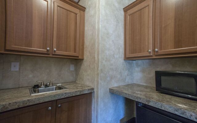 Cuero Oilfield Housing