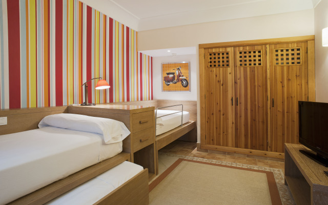 Princesa Yaiza Suite Hotel Resort