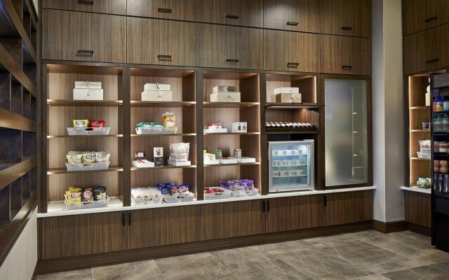 AC Hotel by Marriott Cleveland Beachwood