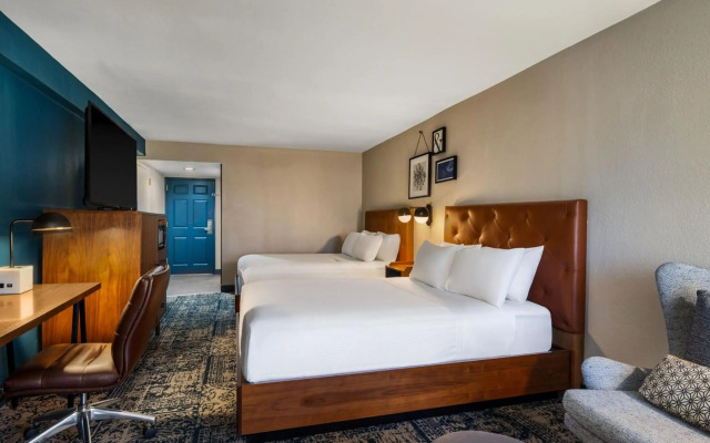 Four Points by Sheraton Greensboro Airport