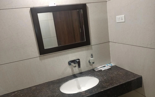 Clarks Inn Express