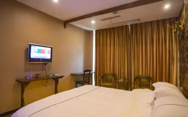 Longting Creative Hotel