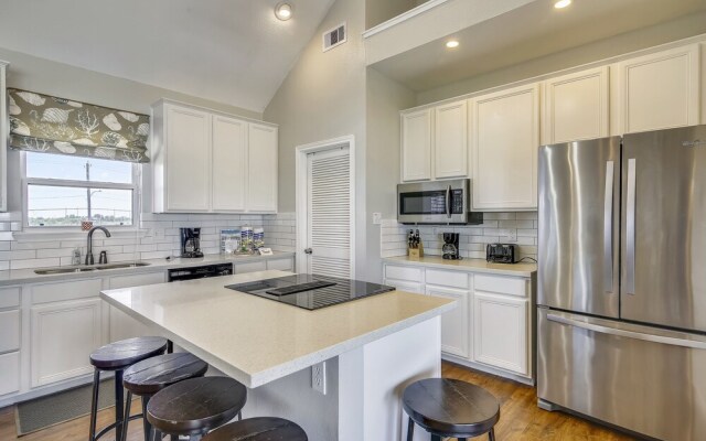 Kahala 11835 - 6 Br Home