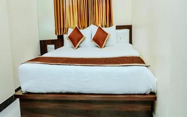 Fabhotel Ambuj
