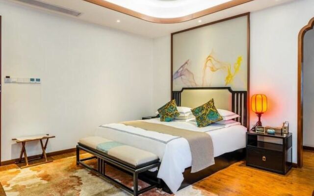 Floral Hotel Sheng Poman Courtyard