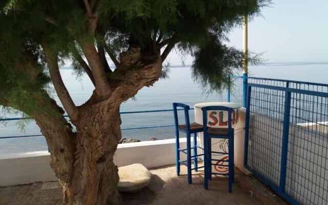 Mediterranean Apartment by the Sea