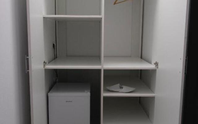Solomon Apartments Room nr 5